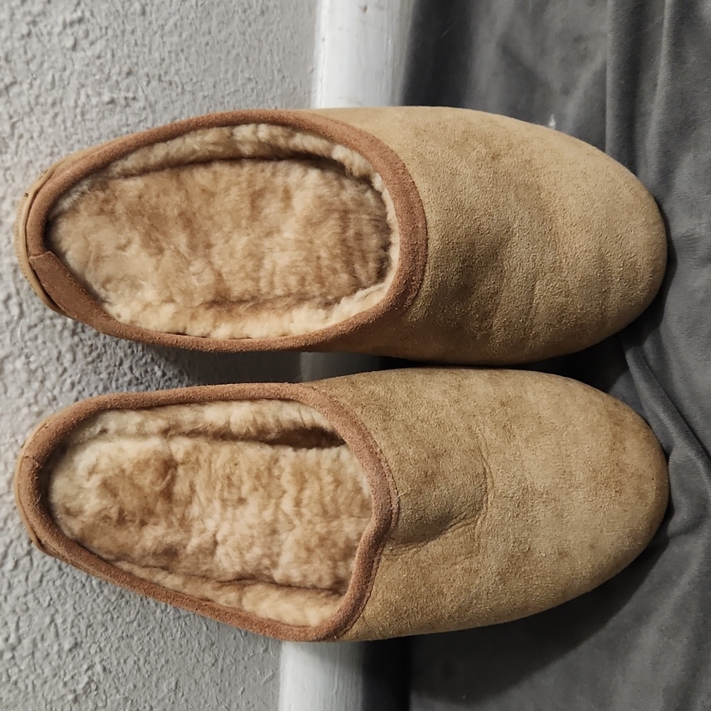 Minnetonka Suede Scuff Faux Fur Slippers EUC!!!